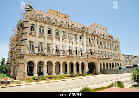 Museo de la Revolucion ou Musée de la Révolution, La Havane, Cuba, Iles du Caraïbes Banque D'Images