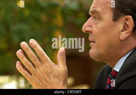 Schröder, Gerhard, * 7.4.1944, politicien allemand (SPD), chancelier de l'Allemagne depuis 1998, portrait, 2003, Banque D'Images