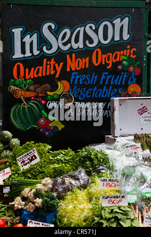 Signe de légumes à Borough Market. Borough Market est le plus célèbre marché alimentaire Banque D'Images