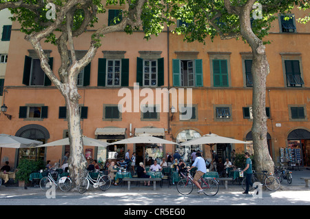 Italie, Toscane, Lucca, la Piazza Napoleone Banque D'Images