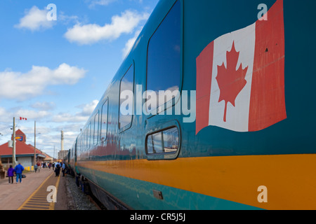 Canada, Nouveau-Brunswick, Acadie, Moncton Montréal Via Rail Train, arrivée en gare de Moncton Banque D'Images