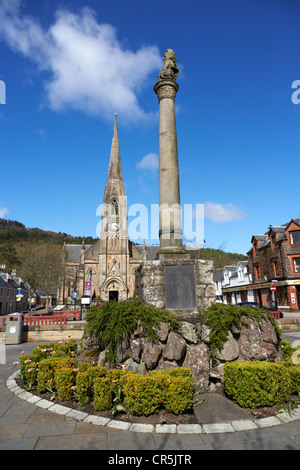 Visite de l'église St kessogs ecosse centre touristique et War Memorial à Ancaster square dans la pittoresque petite ville de Callander s Banque D'Images