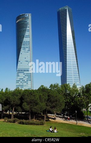 Espagne Madrid Cuatro Torres Business Area CTBA situé le long du Paseo de la Castellana ; de gauche à droite ro Torre Espacio par Leoh Banque D'Images