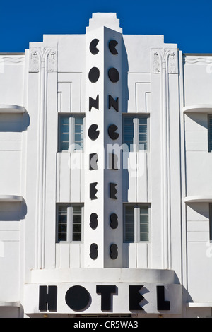 United States, Florida, Miami Beach, South Beach, le quartier Art déco, Ocean Drive, le Congress Hotel construit en 1936 par l'architecte Banque D'Images