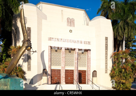 United States, Florida, Miami Beach, South Beach, Washington Avenue, temple Emanu El synagogue Banque D'Images