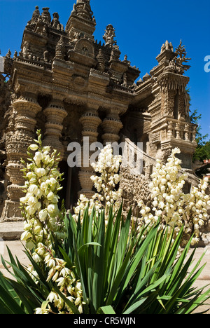 France, Drôme, Hauterives, Palais Idéal du Facteur Cheval, mention obligatoire Banque D'Images