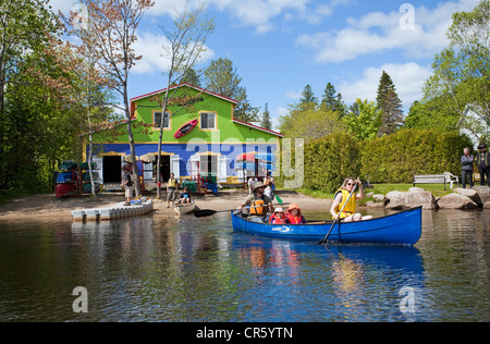 Le Canada, la Province du Québec, Québec, parc de Saint Charles River, Loretteville, louer et vente d'dignhies Legare, excursion en canot Banque D'Images