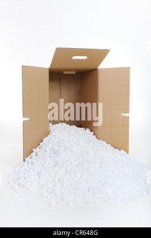Les caisses d'emballage en polystyrène expansé Banque D'Images