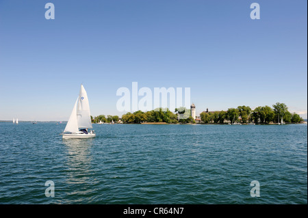 Fraueninsel, Lady's Island, avec l'abbaye bénédictine de Frauenwoerth, le lac de Chiemsee, Chiemgau, Haute-Bavière, Bavière Banque D'Images