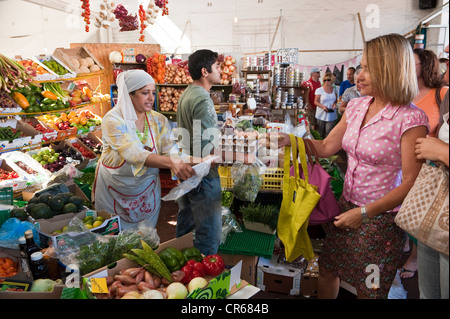 Afrique du Sud Western Cape Cape Town district de Woodstock tous les samedis a lieu Neighborgoods Market Old Biscuit Mill Banque D'Images