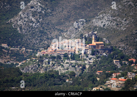 Le village perché de la côte d'Eze Banque D'Images