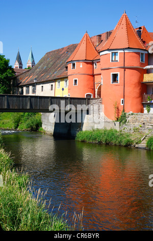Biertor porte de ville sur la rivière Regen, Cham, Haut-Palatinat, Bavaria, Germany, Europe Banque D'Images