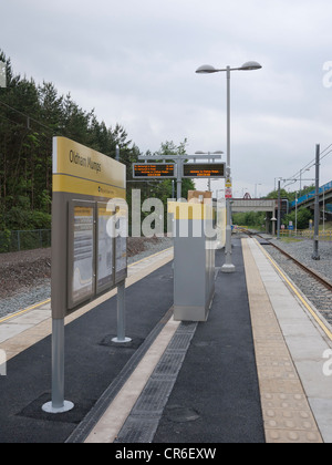 Les oreillons Oldham Metrolink temporaire s'arrêter. Oldham, grand Manchester, UK Banque D'Images