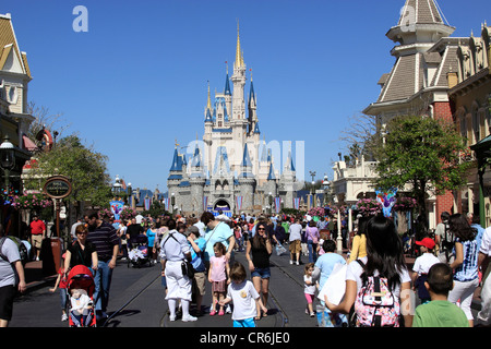 Les vacanciers à Walt Disney World Orlando Floride Banque D'Images