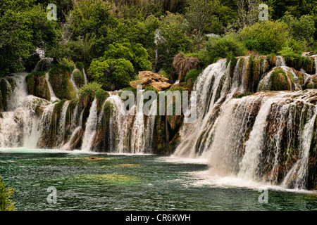Chutes d'eau à parc national de Krka, Croatie Banque D'Images