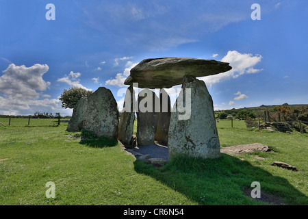 Pentre Ifan chambre funéraire, Pembrokeshire Wales megalitic cromlech monument ancien Banque D'Images