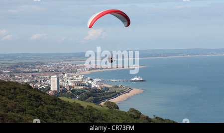 Plus de parapentes Eastbourne. Photo par James Boardman. Banque D'Images