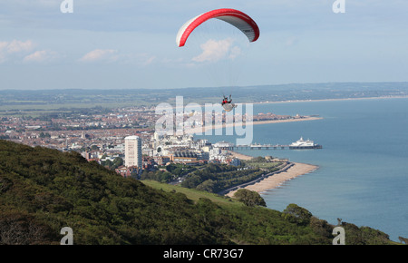 Plus de parapentes Eastbourne. Photo par James Boardman. Banque D'Images