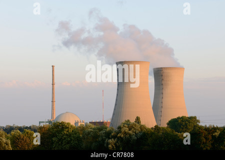 F.sur la centrale nucléaire de Grafenrheinfeld, tours de refroidissement, Schweinfurt, Bavière, Allemagne, Europe Banque D'Images