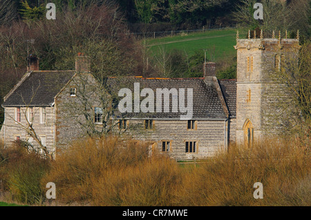 Le hameau de Nether cerne avec l'église et Manor House UK Banque D'Images