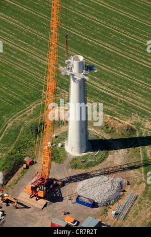 Vue aérienne, la démolition d'une éolienne, car il a été bâti trop près de bâtiments résidentiels, grue, Castrop-Rauxel, Bochum Banque D'Images