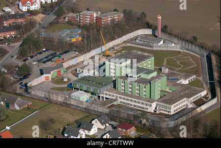 Vue aérienne, l'hôpital pénitentiaire, JVA Froendenberg prison, Menden, région du Sauerland, Nordrhein-Westfalen, Germany, Europe Banque D'Images