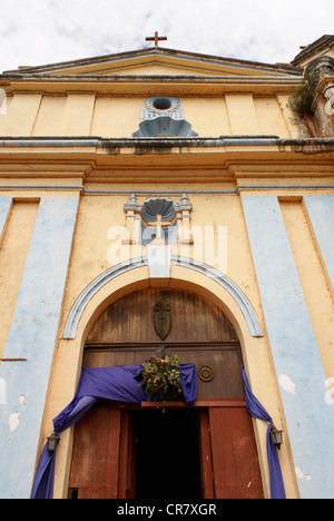Façade de la Iglesia de Cristo de Buen Viaje l'église sur la place principale de la Antigua, Veracruz, Mexique. Banque D'Images