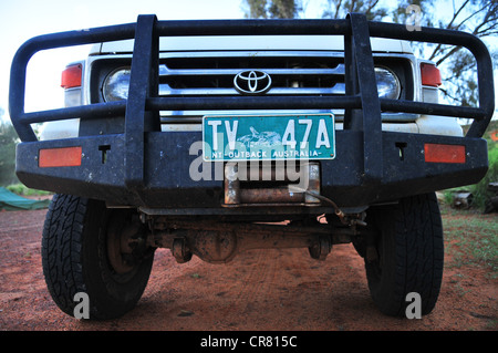 L'Australie, Territoire du Nord, Watarrka National Park, George Gill Gamme collines entre Kings Canyon et Kathleen Springs, jeep Banque D'Images