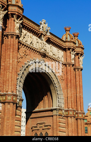 Espagne, Catalogne, Barcelone, l'Arc de Triomf par l'architecte Josep Vilaseca i Casanovas comme entrée principale pour l'Universel Banque D'Images