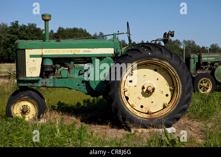 Tracteur agricole John Deere antique Banque D'Images