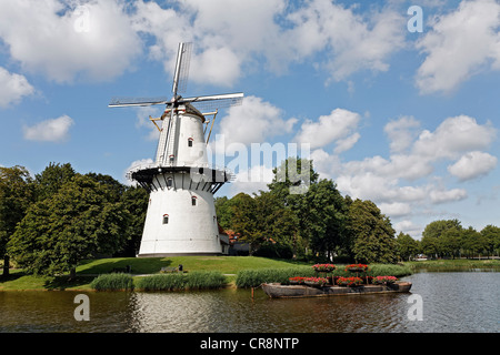Moulin à vent hollandais historique De Hoop, Middelburg, Walcheren, Zélande, Pays-Bas, Europe Banque D'Images