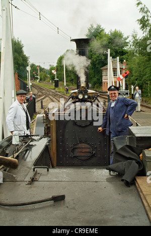 Didcot railway centre avec une réplique exacte de la jauge large Fire Fly, construit en 1840. Banque D'Images