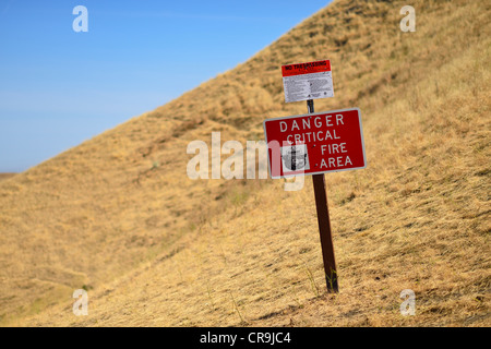 Danger zone d'incendie critique - pas d'intrusion, San Jose CA Banque D'Images