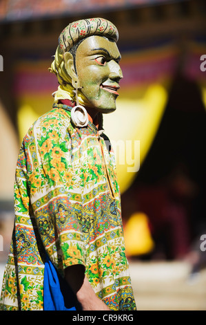 Interprètes de danse à Tsechu festival, Gangtey Gompa, Monastère de la vallée de Phobjikha, Bhoutan, Asie Banque D'Images