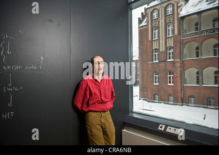 Arturo Zychlinsky, directeur du Département de microbiologie cellulaire, Max-Planck-Institute, une institution Allemande pour maladie Banque D'Images