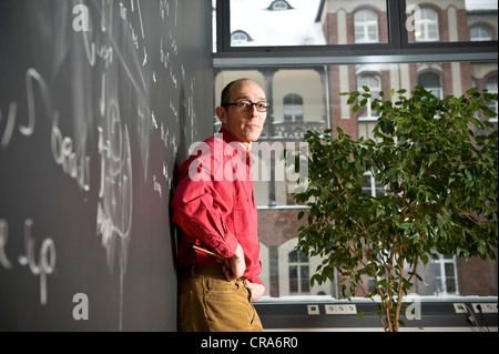 Arturo Zychlinsky, directeur du Département de microbiologie cellulaire, Max-Planck-Institute, une institution Allemande pour maladie Banque D'Images