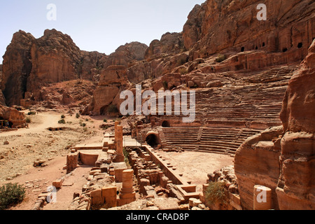 Théâtre romain, Pétra, capitale des Nabatéens, rock city, UNESCO World Hertage Site, Wadi Musa Banque D'Images