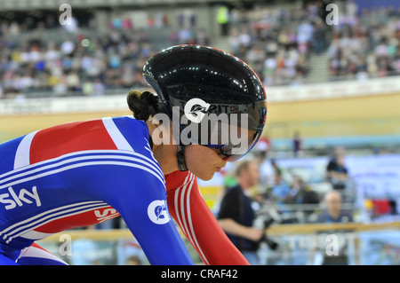 Victoria Pendleton MBE dans le sprint femmes à la Coupe du Monde de Cyclisme sur piste de l'UCI, Londres 2012 Vélodrome. Test-Event LOCOG. Banque D'Images