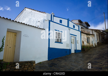 Vieux village typique du pays, rénové et transformé en hôtels, Pedralva, Lagos, Algarve, Portugal, Europe Banque D'Images