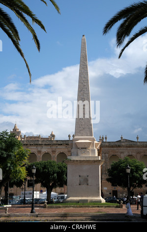 Obélisque, Ciutadella, Minorque, Iles Baléares, Espagne, Europe Banque D'Images