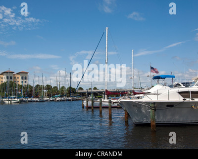 Yacht Club de Melbourne Harbor, dans l'Indian River Lagoon sur l'Intracoastal Waterway à Melbourne Florida USA Banque D'Images