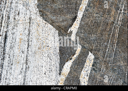 Black et White Rock structures sur l'Mittivakkat, Glacier de l'île d'Ammassalik, Est du Groenland Banque D'Images