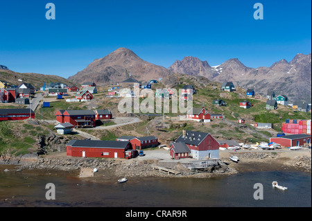 Tasiilaq, maisons ou, dans l'Est du Groenland, Ammassalik Groenland Banque D'Images