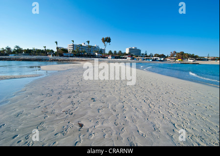 La plage de Nissi, Ayia Napa, Chypre Banque D'Images