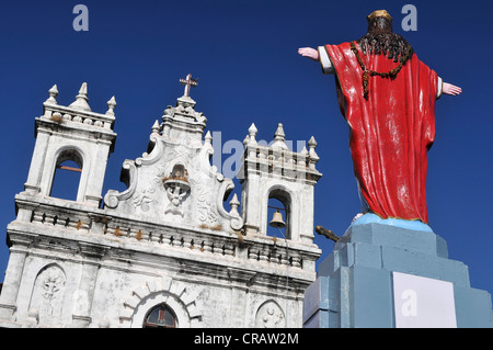 La figure du Christ, l'église catholique à Fort Terekhol, Heritage Hotel, Terekhol, Goa, Inde du Sud, Inde, Asie Banque D'Images