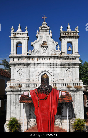 La figure du Christ, l'église catholique à Fort Terekhol, Heritage Hotel, Terekhol, Goa, Inde du Sud, Inde, Asie Banque D'Images