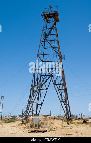 Champ de pétrole, industrie pétrolière sur la péninsule Abseron, Azerbaïdjan, Caucase, l'Eurasie Banque D'Images