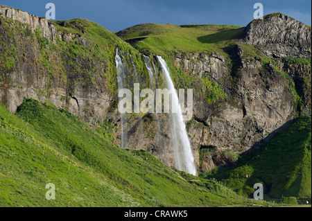 Cascade de Seljalandsfoss, le sud de l'Islande, Europe Banque D'Images