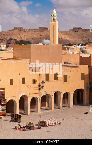 Place du marché, dans le village de Ghardaïa dans le site du patrimoine mondial de l'Algérie, M'zab, Afrique Banque D'Images