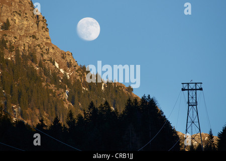 Lever de lune sur le pic Nebelhorn Banque D'Images